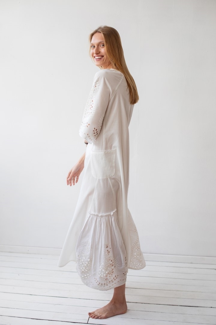 0004047_white-wedding-dress-2021